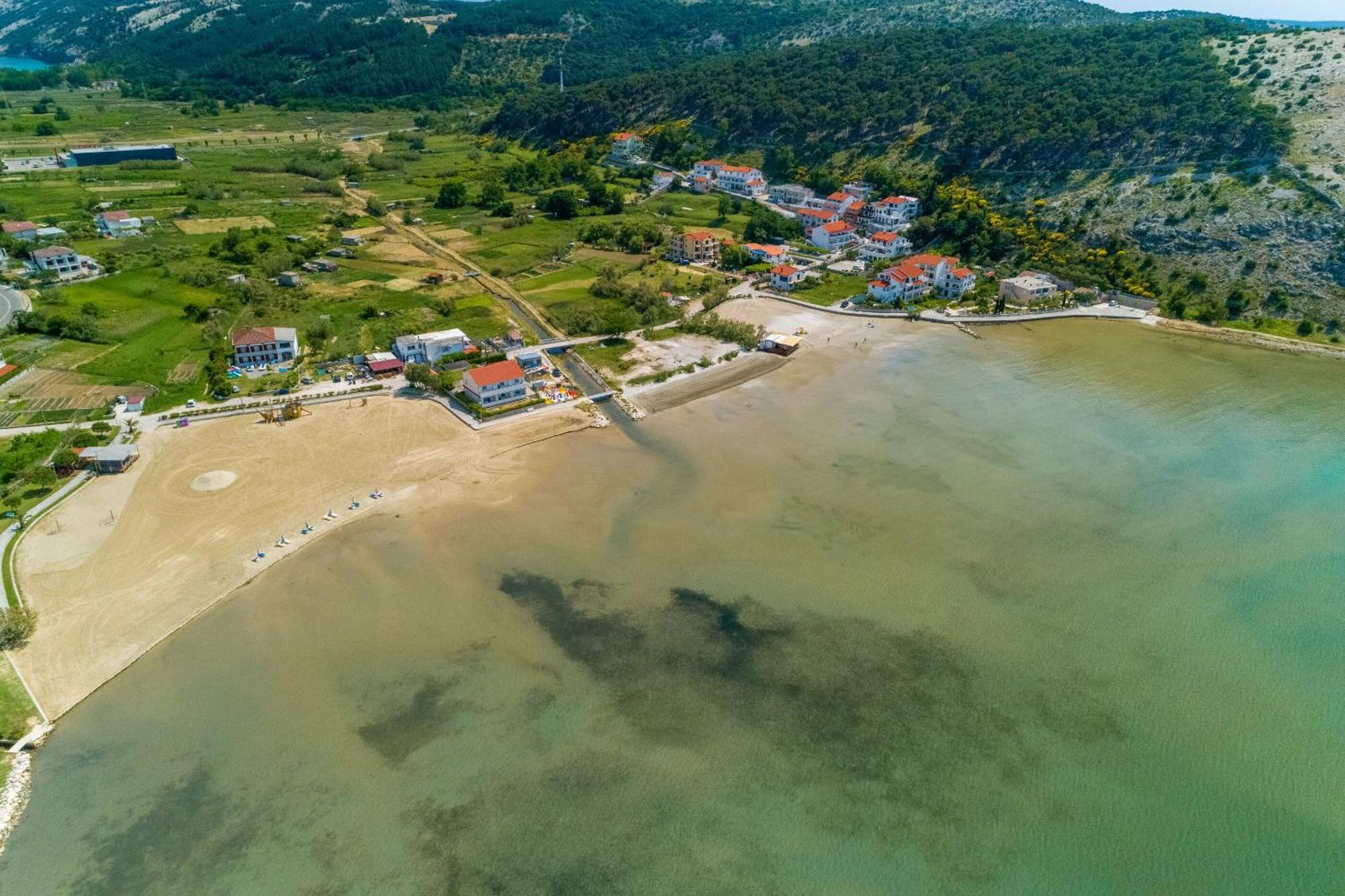 Grga - 300m To The Sea *