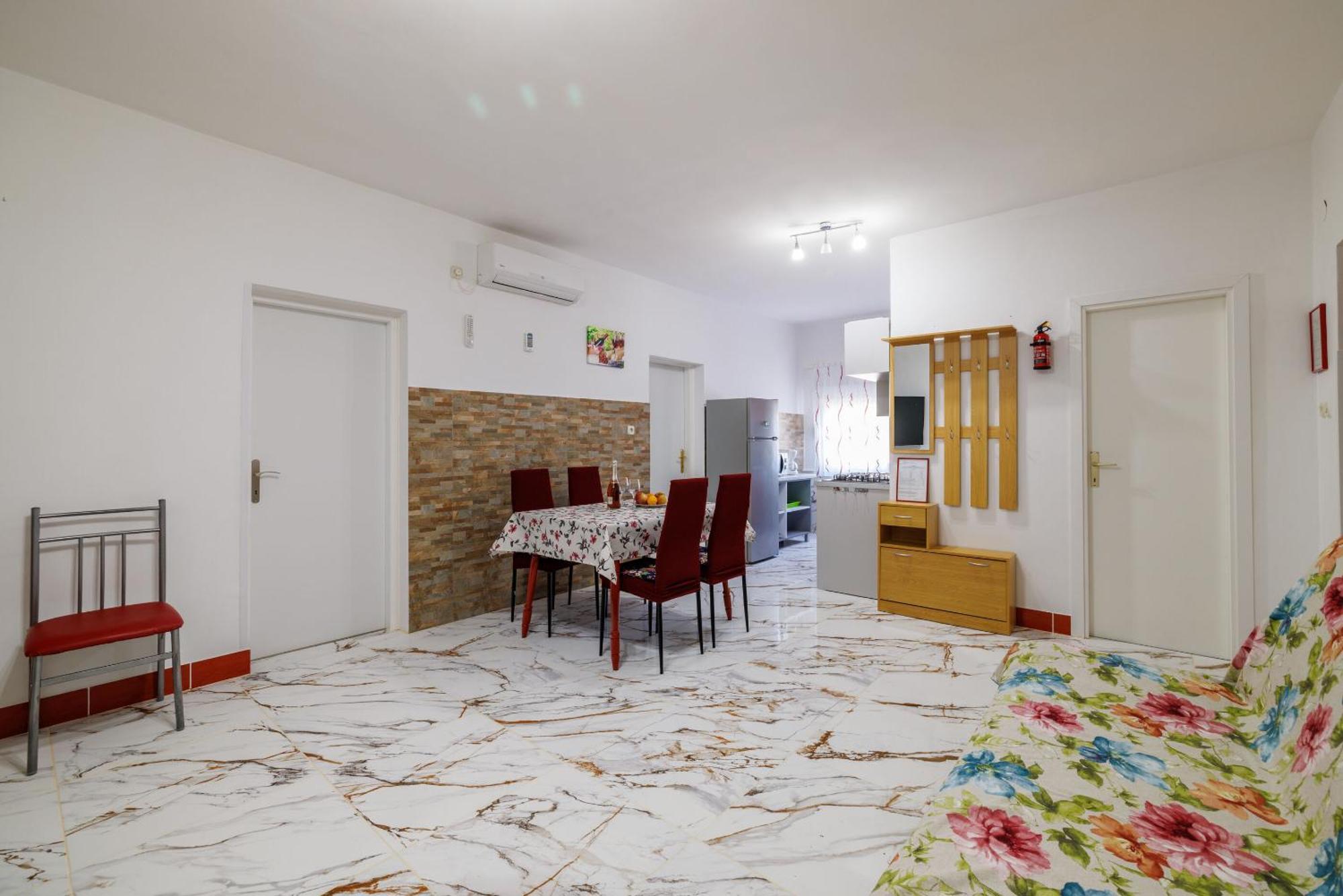 Grga - 300m To The Sea Apartment Lopar