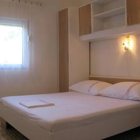 Apartments Grga - 300M To The Sea Lopar Exterior photo