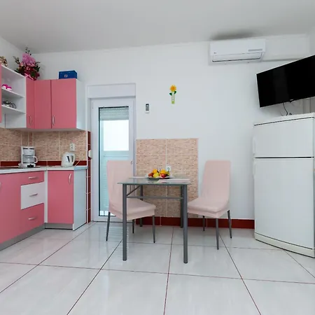 Apartments Grga - 300M To The Sea Lopar Exterior photo
