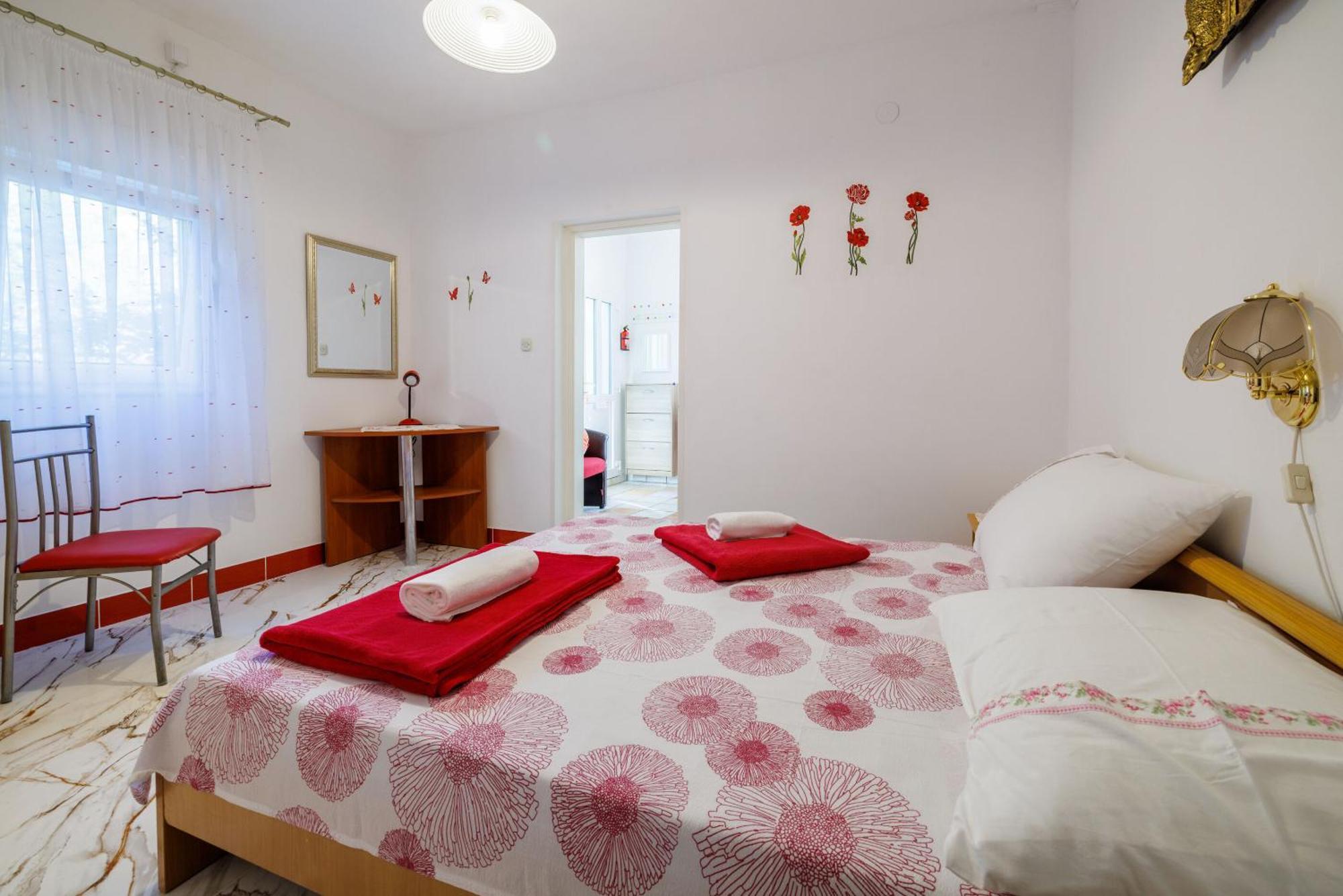Grga - 300m To The Sea Apartment Lopar